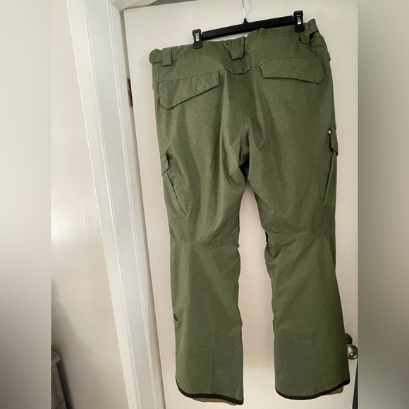 686 Mens Smarty 3X1 cargo ski pants - Picture 12 of 15